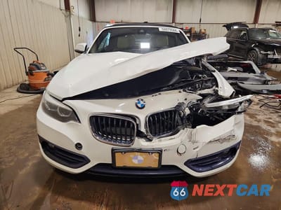 Piąte zdjęcie samochodu w środku: 2019 BMW 230XI VIN:WBA2K1C59KVD41810 - miniatura