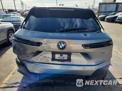 Zdjęcie 6 z 13 samochodu: 2023 BMW IX XDRIVE50 VIN:WB523CF03PCM19294 - miniatura