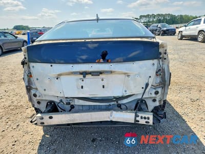Zdjęcie 6 z 13 samochodu: 2017 TOYOTA PRIUS VIN:JTDKARFU8H3047582 - miniatura