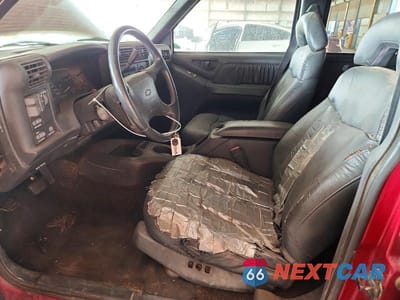 Zdjęcie 7 z 13 samochodu: 1995 CHEVROLET BLAZER VIN:1GNDT13W3S2253973 - miniatura