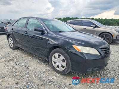 Czwarte zdjęcie samochodu z boku: 2007 TOYOTA CAMRY LE VIN:4T1BE46K87U156716 - miniatura