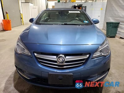 Piąte zdjęcie samochodu w środku: 2017 BUICK CASCADA PREMIUM VIN:W04WH3N5XHG166015 - miniatura