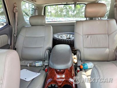 Zdjęcie 10 z 13 samochodu: 2006 TOYOTA SEQUOIA LIMITED VIN:5TDBT48A66S266892 - miniatura