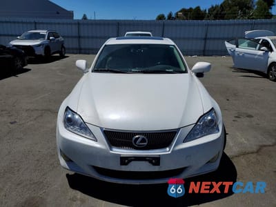 Piąte zdjęcie samochodu w środku: 2007 LEXUS IS 250 VIN:JTHBK262372050556 - miniatura