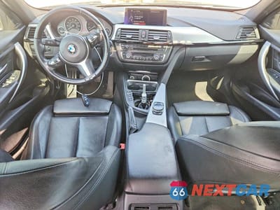 Zdjęcie 8 z 12 samochodu: 2014 BMW 335 XI VIN:WBA3B9G52ENR79492 - miniatura