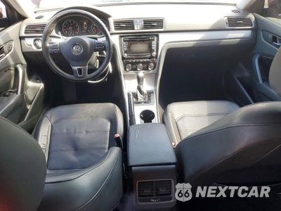Zdjęcie 8 z 12 samochodu: 2013 VOLKSWAGEN PASSAT SE VIN:1VWBH7A39DC151066 - miniatura