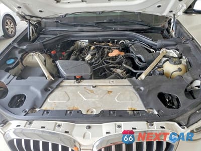 Zdjęcie 12 z 13 samochodu: 2018 BMW X3 XDRIVE30I VIN:5UXTR9C50JLC77232 - miniatura