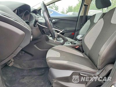 Zdjęcie 7 z 12 samochodu: 2014 FORD FOCUS SE VIN:1FADP3K20EL290409 - miniatura
