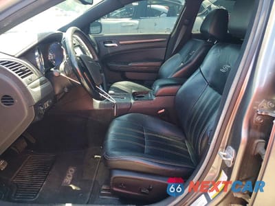 Zdjęcie 7 z 12 samochodu: 2012 CHRYSLER 300 S VIN:2C3CCAJT9CH183471 - miniatura
