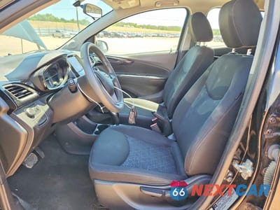 Zdjęcie 7 z 12 samochodu: 2021 CHEVROLET SPARK 1LT VIN:KL8CD6SA7MC746226 - miniatura