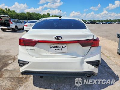 Zdjęcie 11 z 24 samochodu: 2021 KIA FORTE LXS VIN:3KPF24AD3ME267188 - miniatura