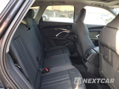 Zdjęcie 10 z 13 samochodu: 2025 AUDI Q5 PRESTIGE VIN:WA13AAGU2S2017019 - miniatura