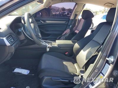 Zdjęcie 7 z 12 samochodu: 2021 HONDA ACCORD LX VIN:1HGCV1F16MA035177 - miniatura