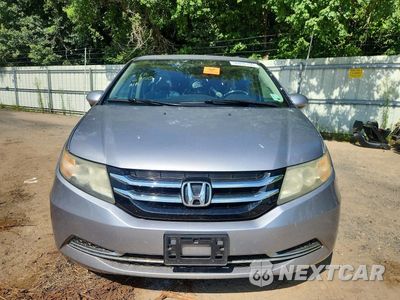 Piąte zdjęcie samochodu w środku: 2016 HONDA ODYSSEY EXL VIN:5FNRL5H64GB046950 - miniatura