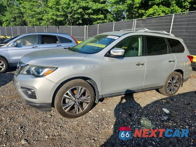 2017 NISSAN PATHFINDER SV 5N1DR2MN6HC902957 - główne zdjęcie licytacji z USA - miniatura
