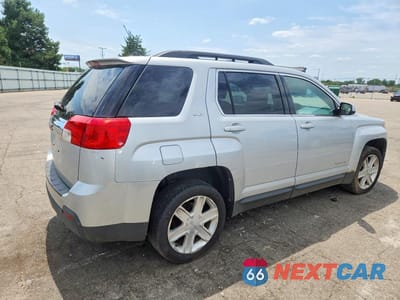 Trzecie zdjęcie samochodu z tyłu: 2010 GMC TERRAIN SLT VIN:2CTALFEW0A6407793 - miniatura