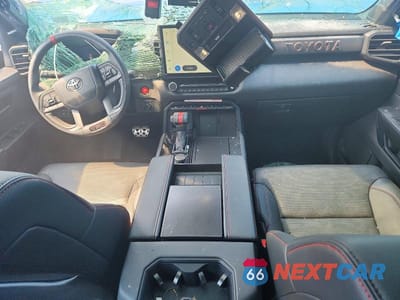 Zdjęcie 8 z 13 samochodu: 2025 TOYOTA SEQUOIA TRD PRO VIN:7SVAAABA6SX062113 - miniatura