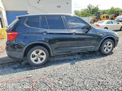 Trzecie zdjęcie samochodu z tyłu: 2011 BMW X3 XDRIVE28I VIN:5UXWX5C55BL700123 - miniatura