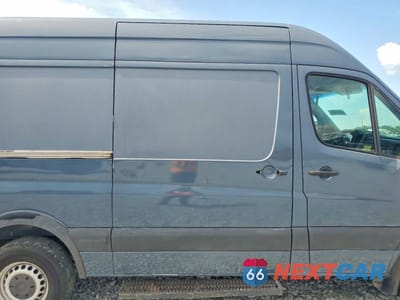 Zdjęcie 11 z 13 samochodu: 2018 MERCEDES-BENZ SPRINTER 2500 VIN:WD3PE7CD2JP640804 - miniatura