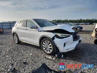 Czwarte zdjęcie samochodu z boku: 2019 INFINITI QX50 LUXE VIN:3PCAJ5M39KF126204 - miniatura