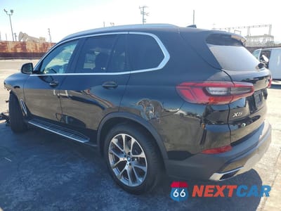 Drugie zdjęcie samochodu z przodu: 2019 BMW X5 XDRIVE40I VIN:5UXCR6C56KLK89012 - miniatura