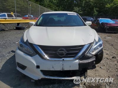 Piąte zdjęcie samochodu w środku: 2018 NISSAN ALTIMA 2.5 SV VIN:1N4AL3AP5JC205277 - miniatura