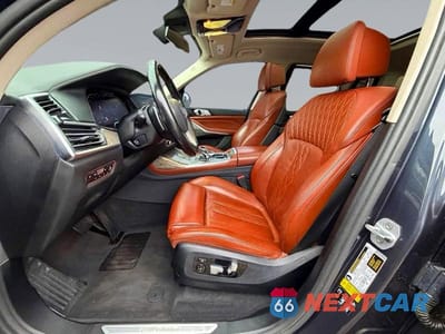 Zdjęcie 12 z 14 samochodu: 2019 BMW X7 XDRIVE40I VIN:5UXCW2C52KLB43713 - miniatura