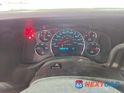 Zdjęcie 9 z 14 samochodu: 2012 CHEVROLET EXPRESS G2500 VIN:1GCWGGCA6C1122458 - miniatura