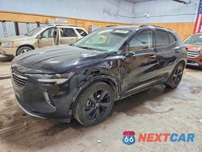 2022 BUICK ENVISION ESSENCE LRBFZNR49ND129193 - główne zdjęcie licytacji z USA - miniatura