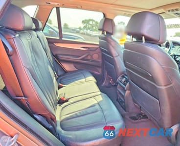 Zdjęcie 11 z 13 samochodu: 2014 BMW X5 XDRIVE35D VIN:5UXKS4C5XE0J94303 - miniatura