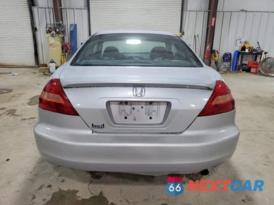 Zdjęcie 6 z 12 samochodu: 2005 HONDA ACCORD LX VIN:1HGCM72535A027196 - miniatura