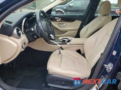 Zdjęcie 7 z 12 samochodu: 2016 MERCEDES-BENZ C 300 4MATIC VIN:55SWF4KB8GU165044 - miniatura