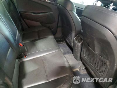 Zdjęcie 11 z 13 samochodu: 2016 HYUNDAI TUCSON LIMITED VIN:KM8J3CA28GU042640 - miniatura