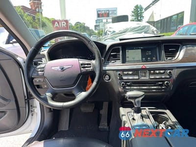 Zdjęcie 9 z 10 samochodu: 2018 GENESIS G80 3.8 VIN:KMHGN4JE4JU250106 - miniatura