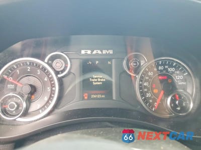 Zdjęcie 9 z 12 samochodu: 2021 RAM 2500 TRADESMAN VIN:3C6UR5CJ3MG622982 - miniatura