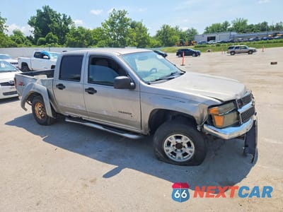 Czwarte zdjęcie samochodu z boku: 2004 CHEVROLET COLORADO VIN:1GCDT136848133319 - miniatura