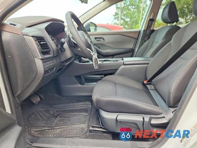 Zdjęcie 7 z 13 samochodu: 2023 NISSAN ROGUE S VIN:5N1BT3AB0PC849406 - miniatura