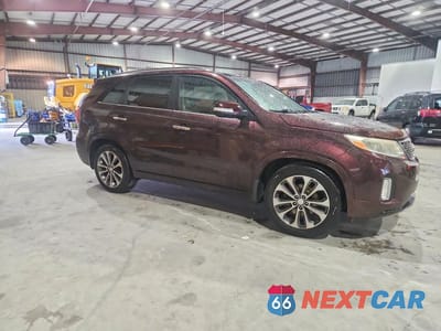 Czwarte zdjęcie samochodu z boku: 2014 KIA SORENTO SX VIN:5XYKW4A77EG480212 - miniatura