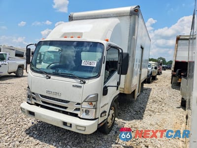 2023 ISUZU NPR HD DELIVERY TRUCK 54DC4W1D3PS206882 - główne zdjęcie licytacji z USA - miniatura