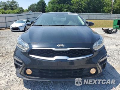 Piąte zdjęcie samochodu w środku: 2021 KIA FORTE LXS VIN:3KPF24AD6ME349593 - miniatura