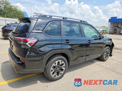 Trzecie zdjęcie samochodu z tyłu: 2025 SUBARU FORESTER PREMIUM VIN:JF2SLDDC0SH438079 - miniatura