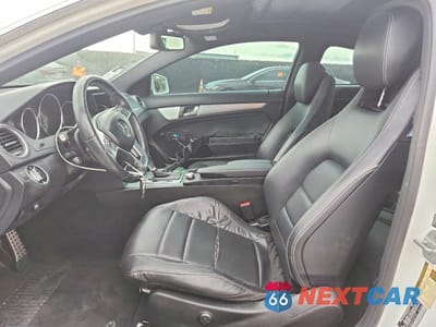 Zdjęcie 7 z 12 samochodu: 2013 MERCEDES-BENZ C 250 VIN:WDDGJ4HB6DF990105 - miniatura