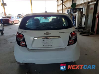 Zdjęcie 6 z 12 samochodu: 2012 CHEVROLET SONIC LTZ VIN:1G1JE6SH8C4202523 - miniatura