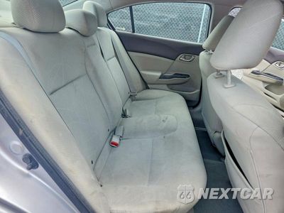 Zdjęcie 10 z 13 samochodu: 2012 HONDA CIVIC LX VIN:19XFB2F51CE098583 - miniatura