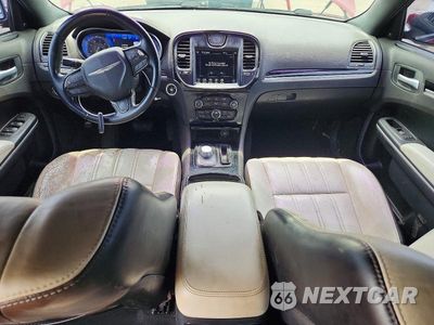 Zdjęcie 8 z 13 samochodu: 2021 CHRYSLER 300 S VIN:2C3CCABG1MH529063 - miniatura