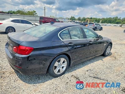 Trzecie zdjęcie samochodu z tyłu: 2013 BMW 528 XI VIN:WBAXH5C53DD108751 - miniatura