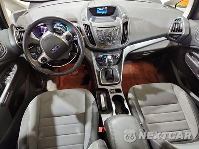 Zdjęcie 8 z 12 samochodu: 2013 FORD C-MAX SE VIN:1FADP5AU0DL524450 - miniatura
