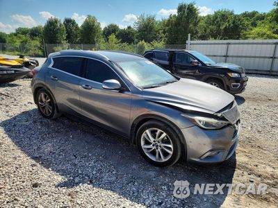 Czwarte zdjęcie samochodu z boku: 2017 INFINITI QX30 PREMIUM VIN:SJKCH5CP6HA018467 - miniatura