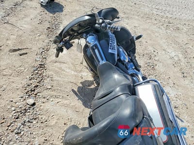 Zdjęcie 6 z 9 samochodu: 2011 HARLEY-DAVIDSON FLHTCU VIN:1HD1FC418BB632368 - miniatura