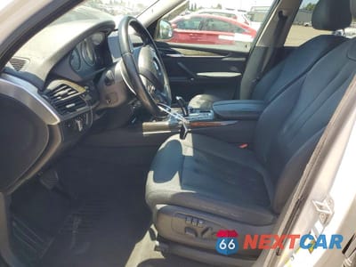 Zdjęcie 7 z 13 samochodu: 2016 BMW X5 SDRIVE35I VIN:5UXKR2C53G0U17493 - miniatura